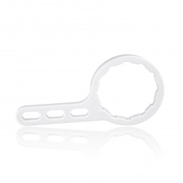 White membrane housing key | MojaWoda.com